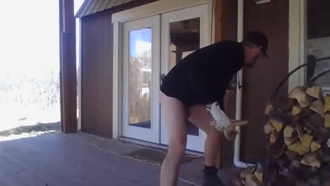 Naked Cabin Man online show from November 14, 5:26 pm