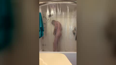 nakedhandymanaz online show from May 15, 10:06 pm