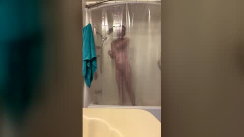 nakedhandymanaz online show from May 17, 1:53 pm