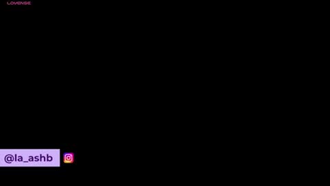 NamiThompson online show from June 25, 3:58 am