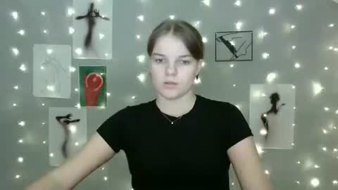 Nana online show from September 28, 10:02 am