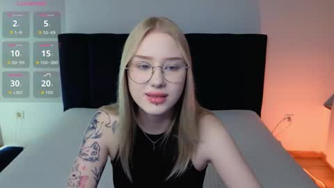 Maeve online show from March 28, 2:51 pm