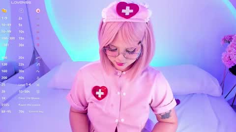 NanaOsaky online show from February 7, 12:52 pm