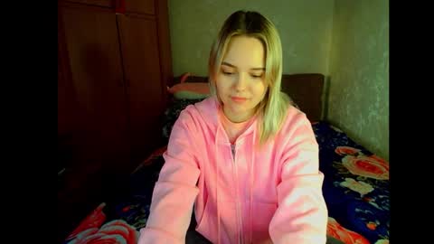 Nancy-Yuki online show from January 19, 2:05 pm