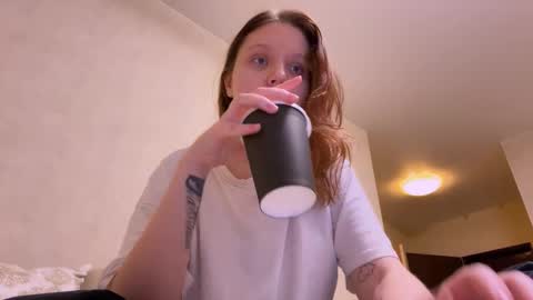 Nancy and Archi online show from November 17, 2:52 pm