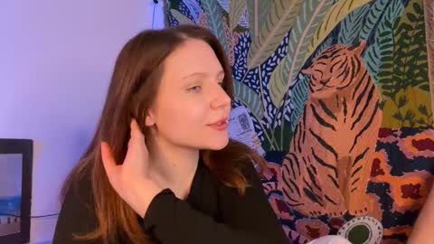 Nancy and Archi online show from November 13, 4:59 am