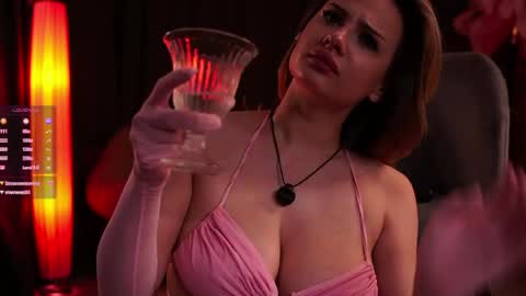 Mary online show from May 6, 5:52 pm