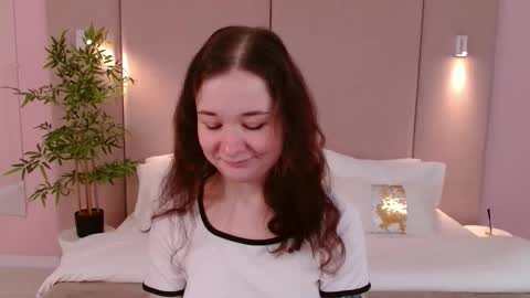 Nancy online show from February 23, 3:20 am