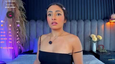 Nanda online show from April 11, 10:14 pm