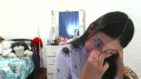Snapshot of nanilux_1 chatting on September 19, 10:24 pm nanilux_1 online show from September 19, 10:24 pm