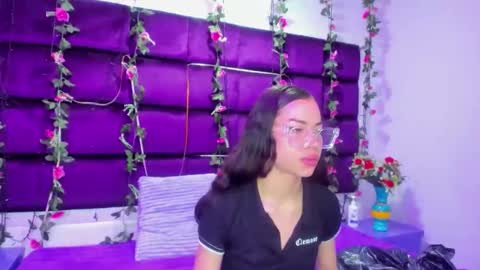 nanis james15 online show from April 19, 2:56 am