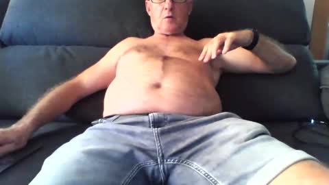 nano22968832 online show from September 18, 11:14 am