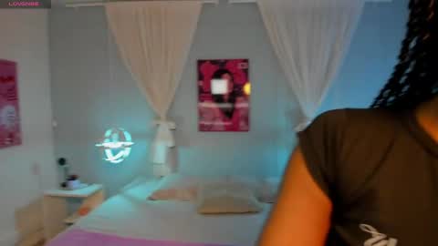 Naomi online show from March 27, 7:37 pm