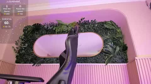 Naomi online show from March 28, 3:24 pm