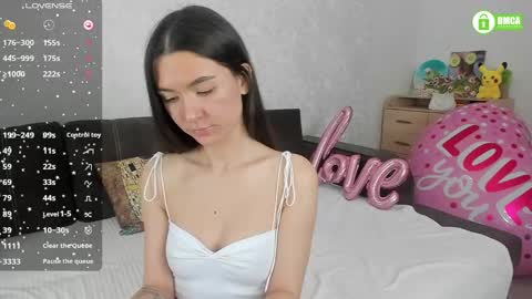 Naomi online show from February 16, 4:42 pm