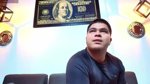 Naomi Campbel online show from February 20, 8:33 pm