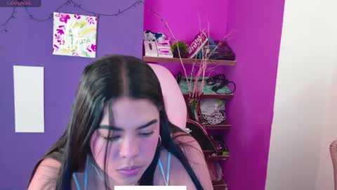 Nahomi online show from May 19, 4:36 pm