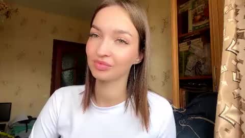 Lesi online show from June 23, 10:55 am
