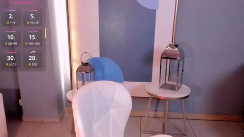 Naomi online show from September 13, 1:46 pm