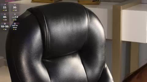 Naomi online show from November 22, 1:20 pm