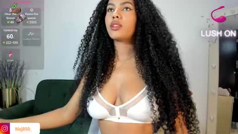 Naomi     online show from March 10, 2:39 am