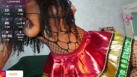 Naomi     online show from February 15, 6:28 pm