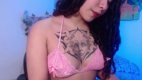 Nao online show from November 22, 3:10 pm