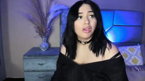 Naomy online show from April 16, 9:04 pm