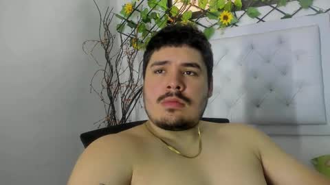 deibyd online show from December 19, 6:47 pm