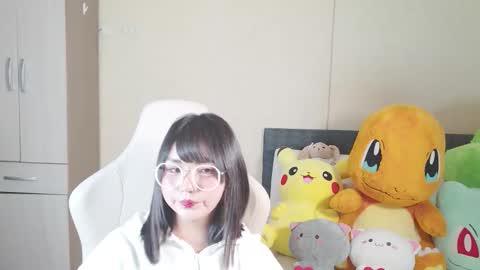 Snapshot of naree_masaki chatting on October 18, 11:47 am Naree online show from October 18, 11:47 am