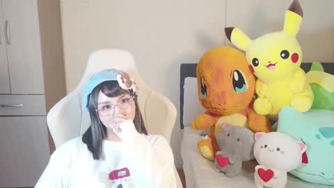 Snapshot of naree_masaki chatting on September 19, 1:04 pm Naree online show from September 19, 1:04 pm