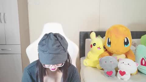 Snapshot of naree_masaki chatting on October 14, 10:40 am Naree online show from October 14, 10:40 am