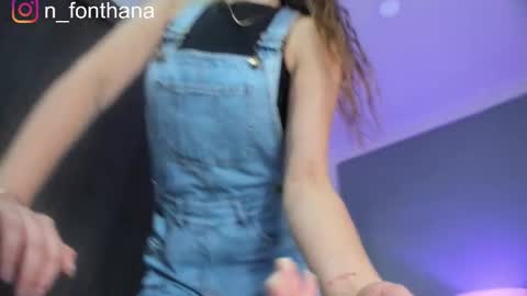 Nashly Fontana online show from December 3, 2:51 pm