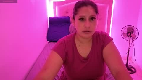 Nasly batista  online show from September 26, 8:00 am