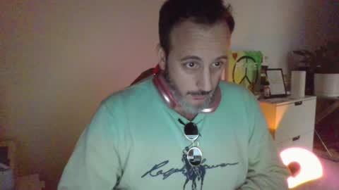 Snapshot of nassobout chatting on January 29, 2:19 am nassobout online show from January 29, 2:19 am