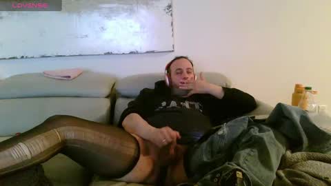 Snapshot of nassobout chatting on January 27, 6:19 am nassobout online show from January 27, 6:19 am