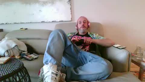 Snapshot of nassobout chatting on January 25, 7:28 pm nassobout online show from January 25, 7:28 pm