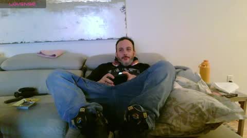 Snapshot of nassobout chatting on January 27, 3:15 am nassobout online show from January 27, 3:15 am