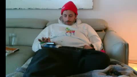 nassobout online show from November 29, 3:09 pm