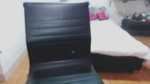 Snapshot of nasty_dirty111 chatting on October 18, 8:46 pm Vivian online show from October 18, 8:46 pm