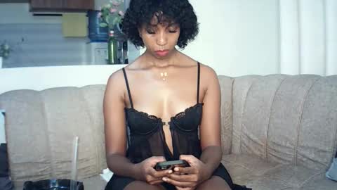 margaret marggie online show from March 31, 7:58 pm