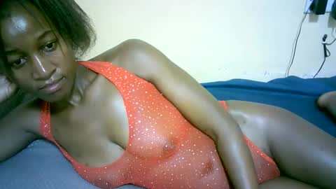 Snapshot of nastyafrika chatting on October 2, 10:03 am Marie online show from October 2, 10:03 am