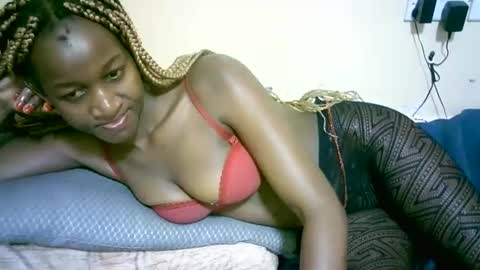 Snapshot of nastyafrika chatting on September 30, 9:42 am Marie online show from September 30, 9:42 am
