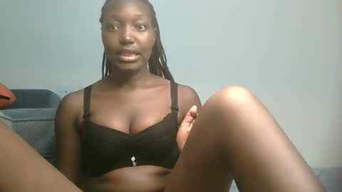 Elsy online show from November 7, 9:28 pm