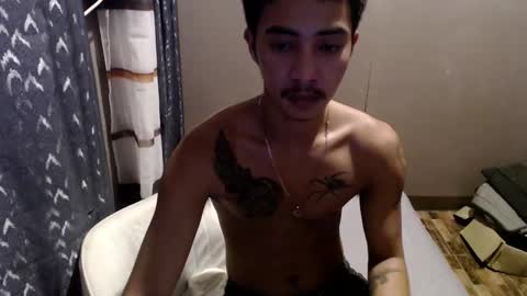 MERA DONT FORGET TO FOLLOW ME AND GIVE ME THUMBS UP online show from November 5, 10:28 am