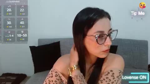 Snapshot of nat4youlove chatting on September 16, 11:41 pm nathalia online show from September 16, 11:41 pm