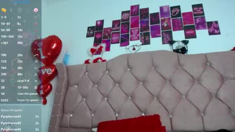 nat_evans8 online show from June 5, 4:41 am