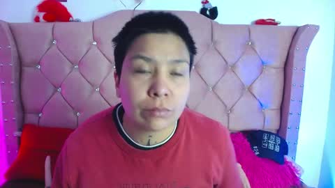 nat_evans8 online show from May 5, 10:48 pm