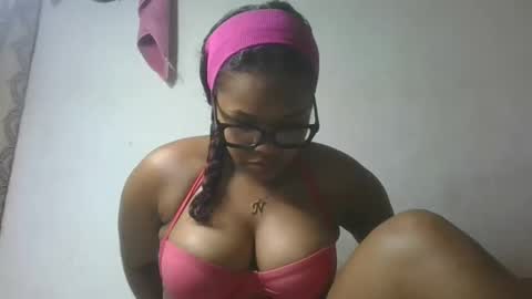 natachazz online show from May 24, 9:21 pm