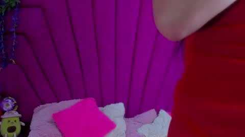 Snapshot of natalia_pinkk chatting on March 12, 6:29 am natalia pinkk online show from March 12, 6:29 am